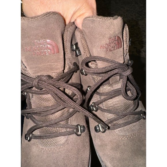 The North Face JR Ballard hydroseal waterproof, brown, hiking boots,‎ youth size - Picture 7 of 8